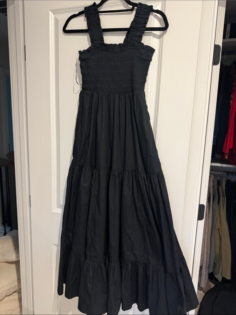 Abercrombie & Fitch Black Ruffled Strap Maxi Dress